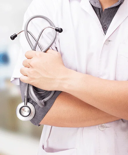 doctor in uniform CON